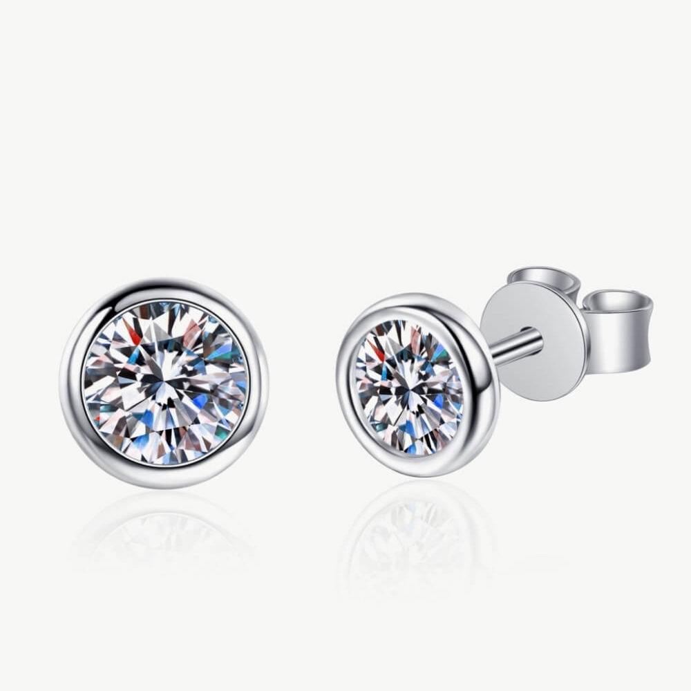 1 Ct Moissanite Diamond Stud Earrings